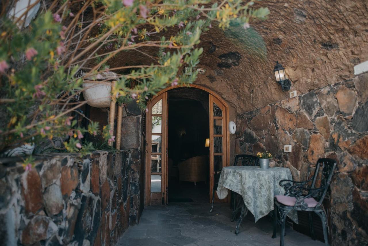 Casa Cueva El Mimo Guest House Artenara Exterior photo